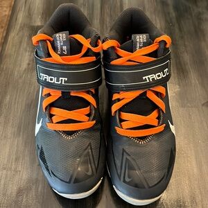 Nike Youth Force Trout 8 Keystone Mid RM Baseball Cleats